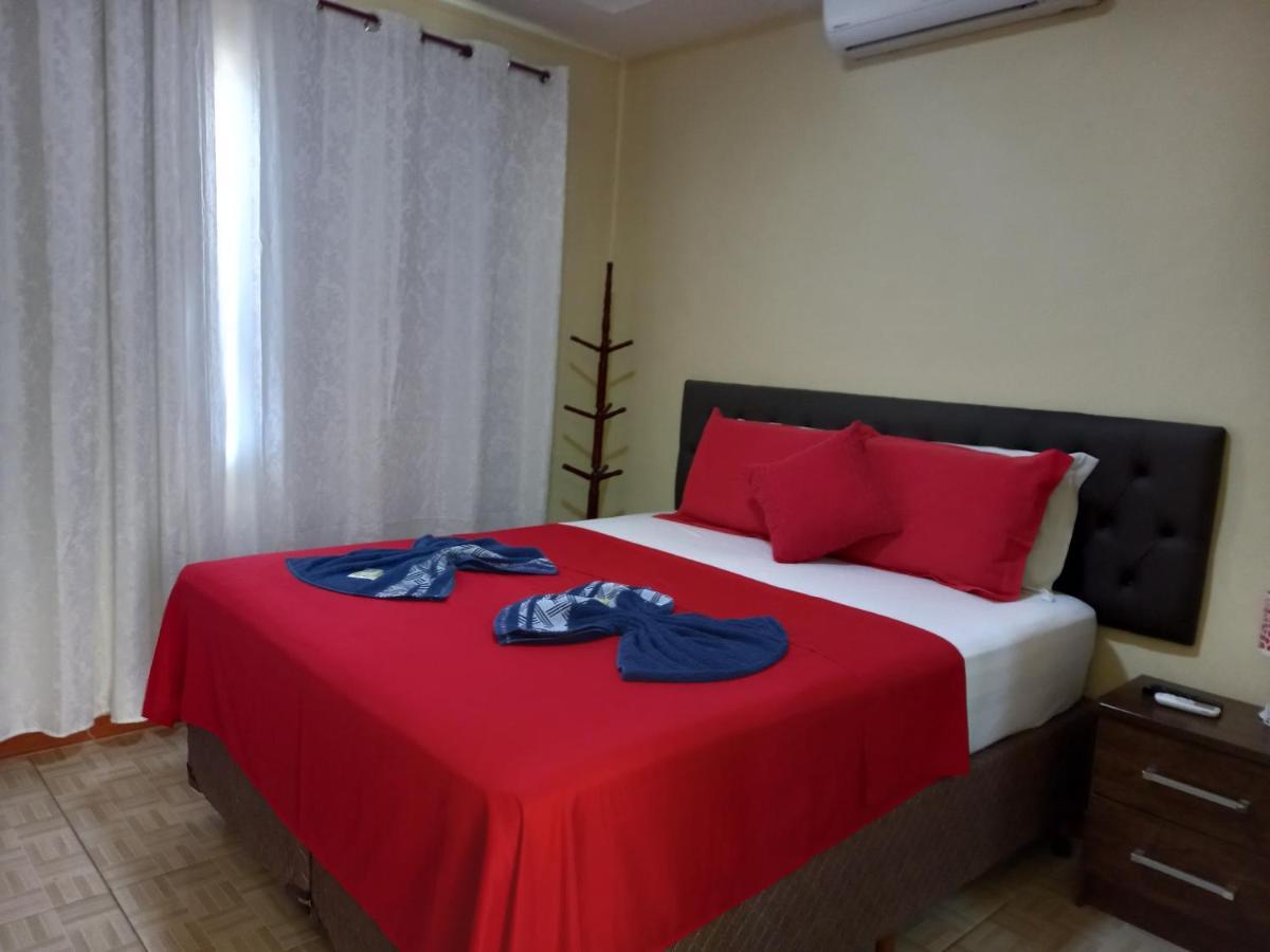 Quartos Em Casa In Caxias Da Paraiso 두키데카시아스 외부 사진