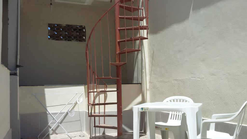 Quartos Em Casa In Caxias Da Paraiso 두키데카시아스 외부 사진